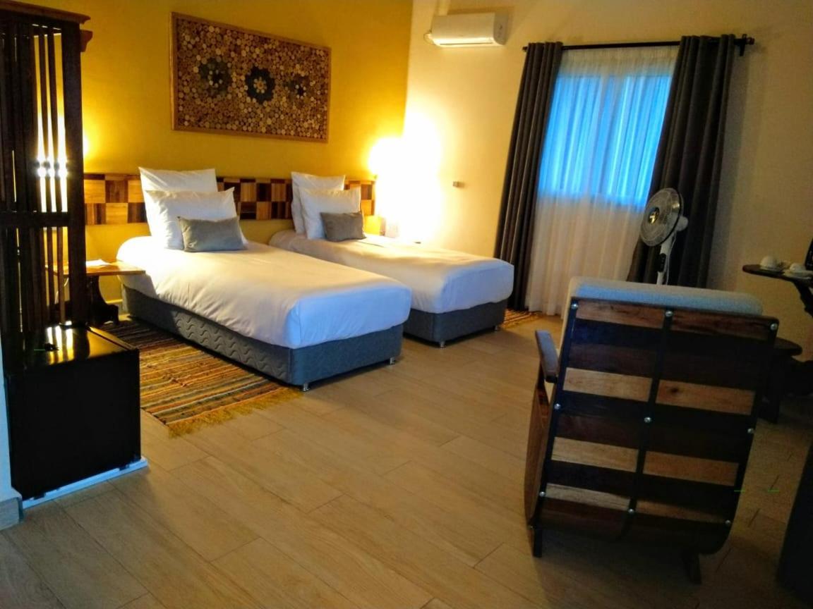 Bira Hotel أنتسيرابي المظهر الخارجي الصورة