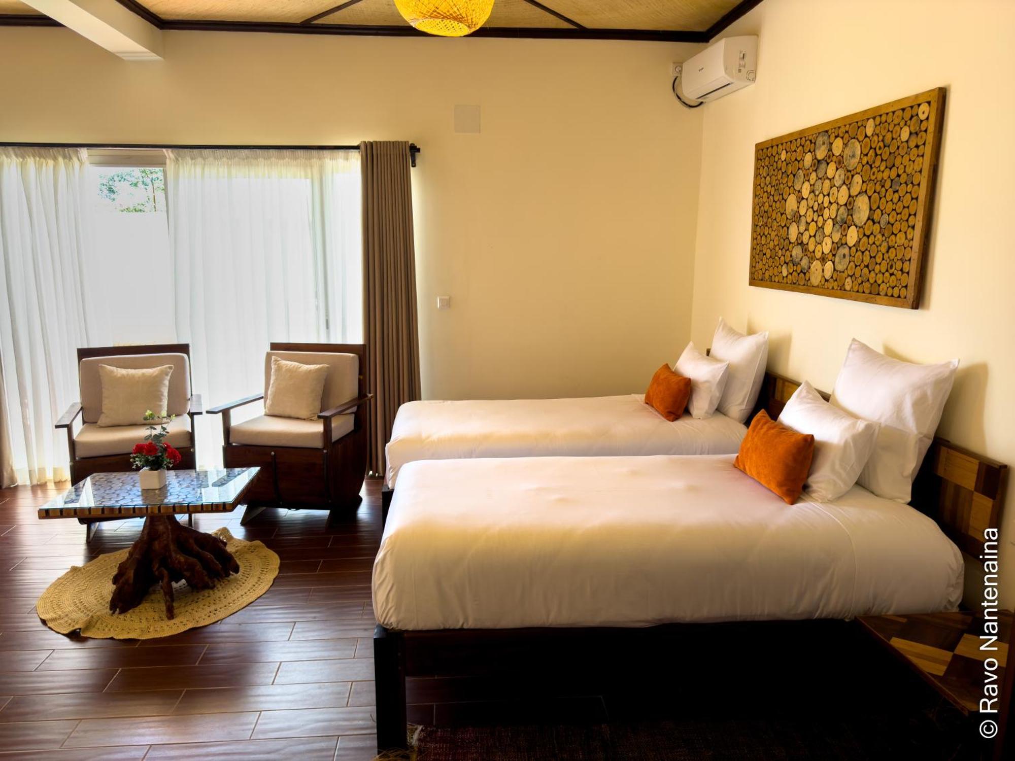 Bira Hotel أنتسيرابي المظهر الخارجي الصورة