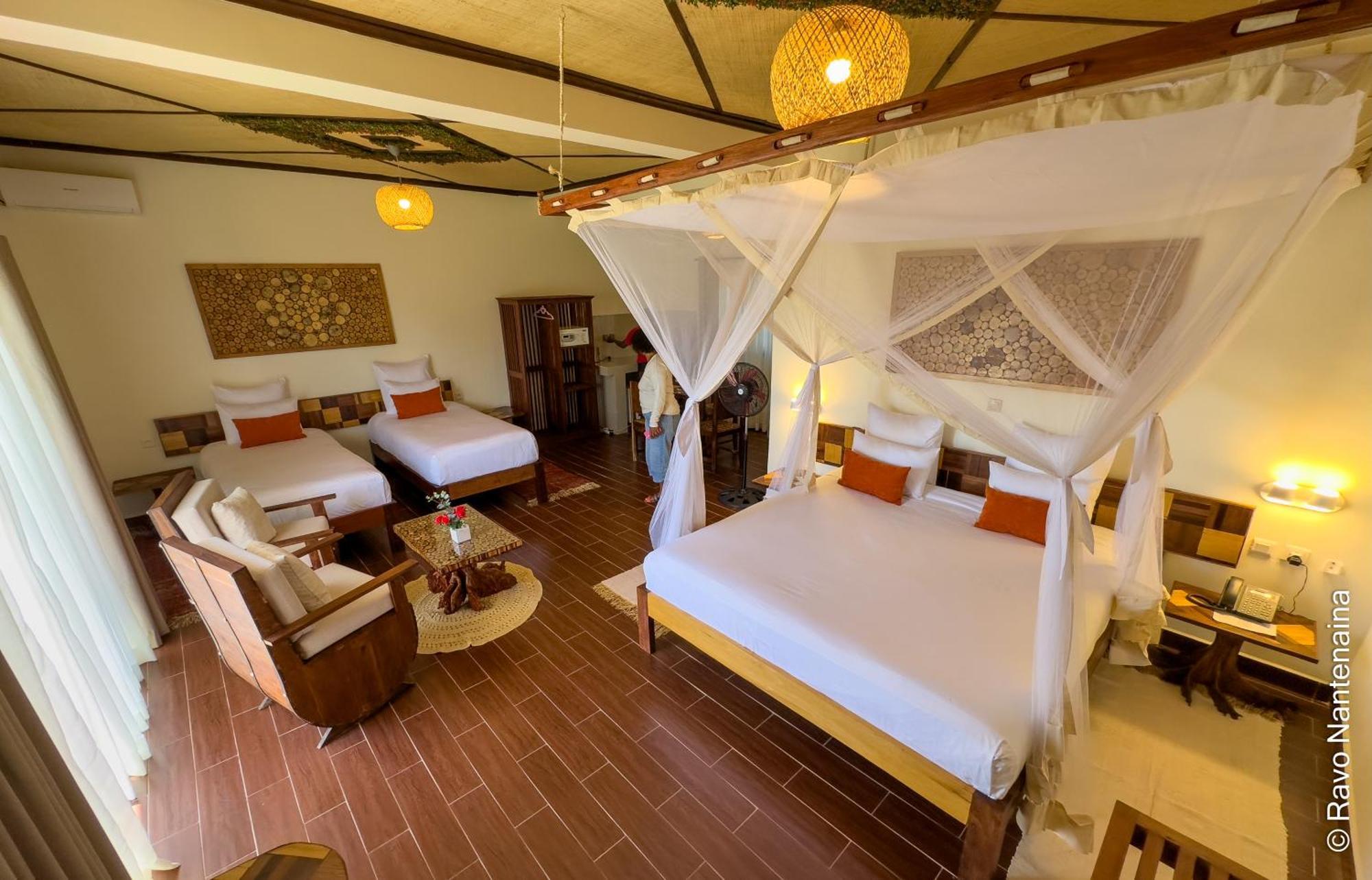 Bira Hotel أنتسيرابي المظهر الخارجي الصورة