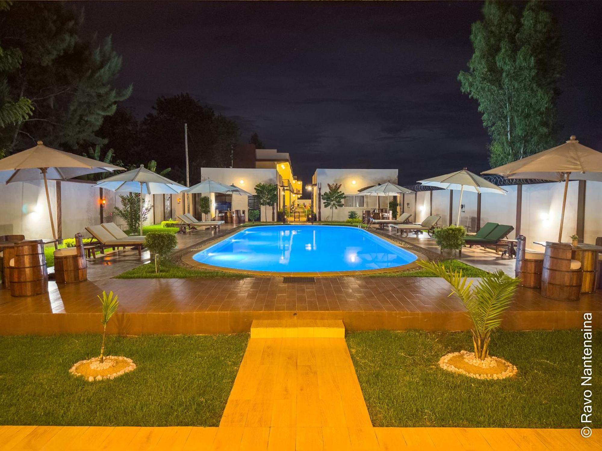 Bira Hotel أنتسيرابي المظهر الخارجي الصورة