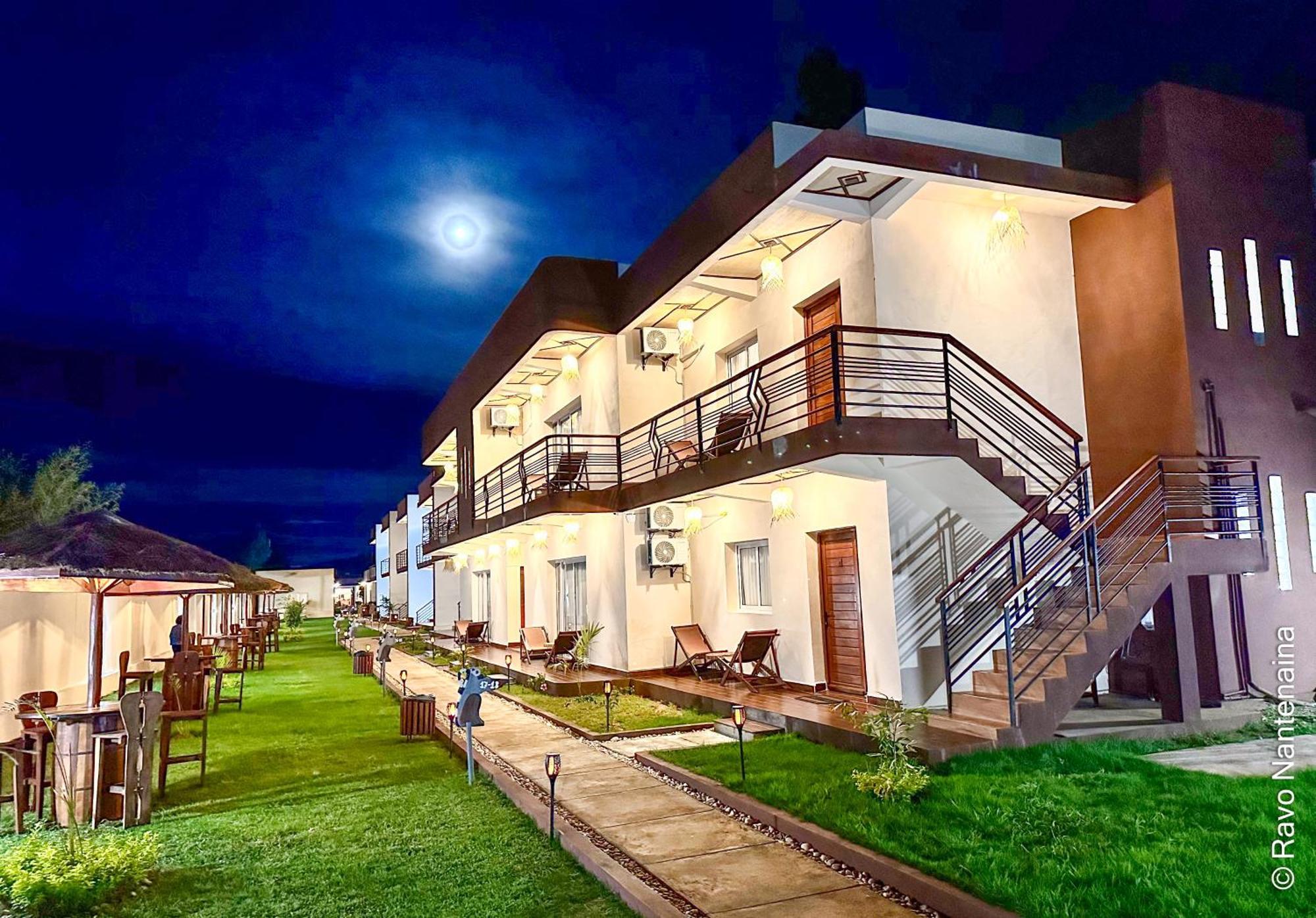 Bira Hotel أنتسيرابي المظهر الخارجي الصورة