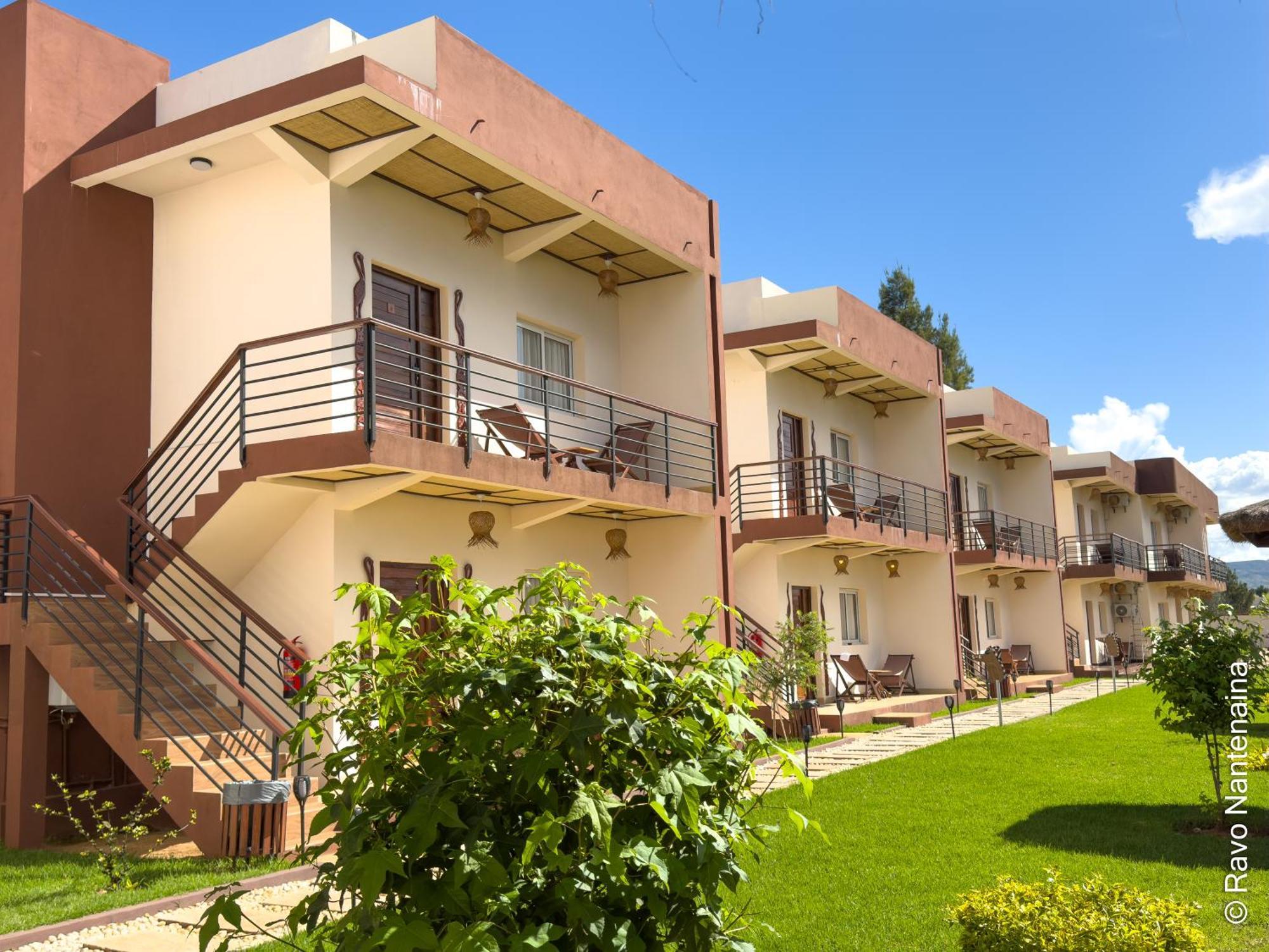 Bira Hotel أنتسيرابي المظهر الخارجي الصورة