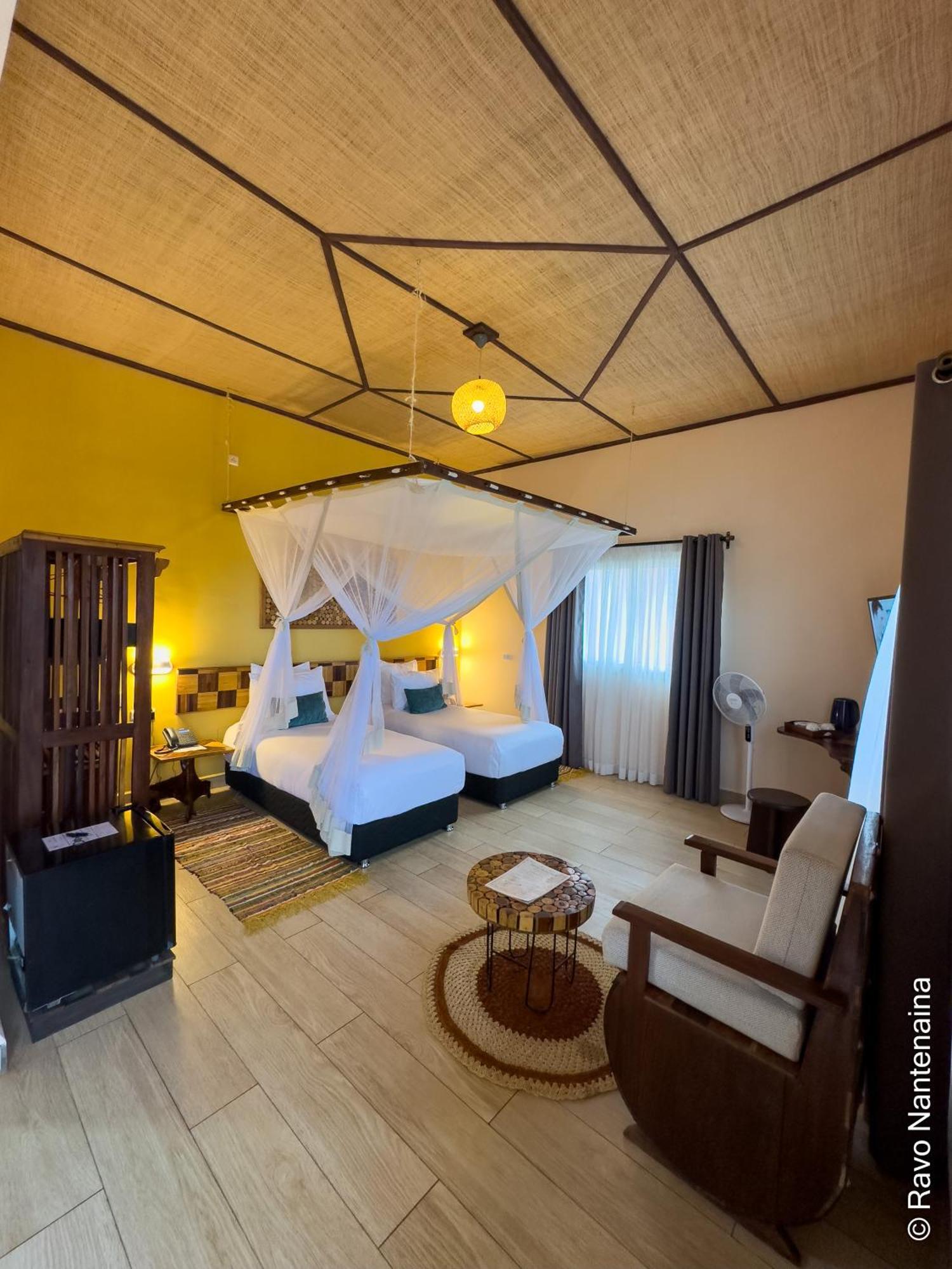 Bira Hotel أنتسيرابي المظهر الخارجي الصورة